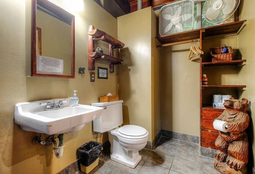 Хижина Deluxe, Redwoods River Resort