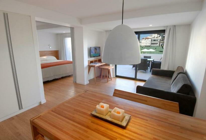 Люкс Премиум, Golden Beach Resort & Spa
