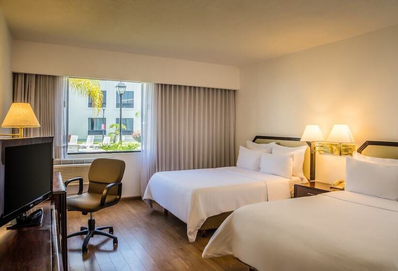 スーペリアールーム, Fiesta Inn Monterrey La Fe
