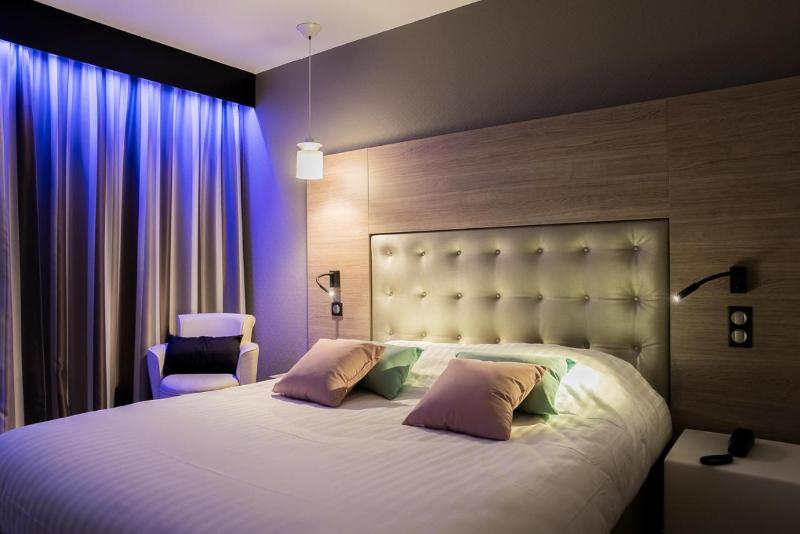 Номер Клуб, Logis Le Rabelais Hôtel  Restaurant   Spa