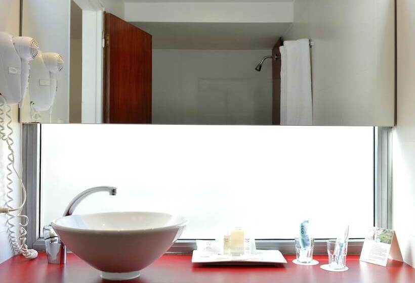 수피리어 룸, Rochester Hotel Concept