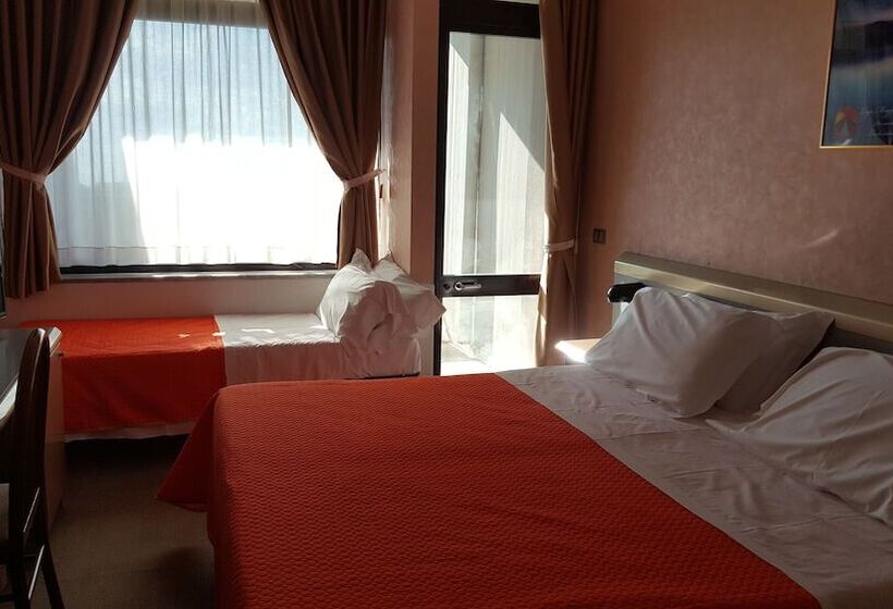 اتاق سوپریور سه تخته, Dune Hotel & Rta Boschetto Holiday