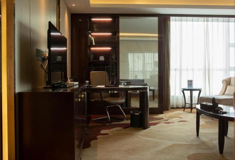Номер Стандарт Тематический, Tianhong Jinling Grand