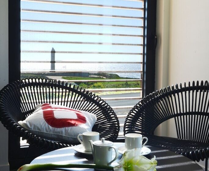 Номер Deluxe Вид на Море, Hostellerie De La Pointe Saint Mathieu   Spa & Restaurant