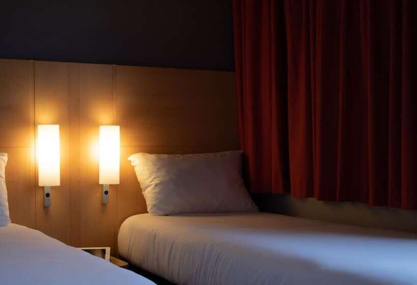 Номер Стандарт, Ibis Quimperlé