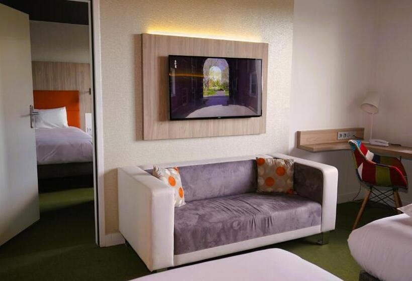 اتاق استاندارد سه نفره, Kyriad Clermont Ferrand Nord  Riom