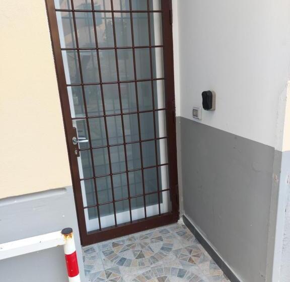 Номер Стандарт, B&b Al Portone