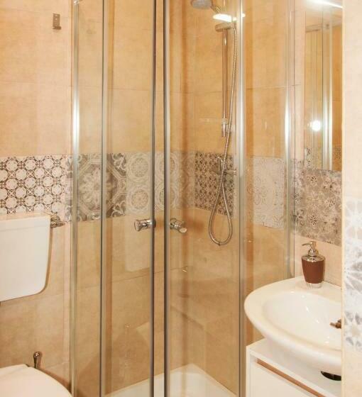 اتاق خانوادگی, Wish Rooms Lecce