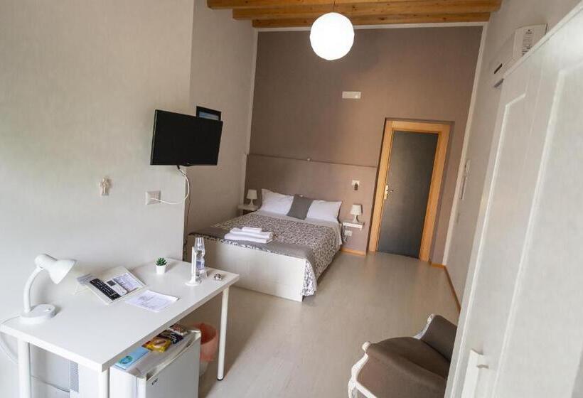 اتاق استاندارد با چشم‌انداز باغ, Al Qatta Bed & Breakfast