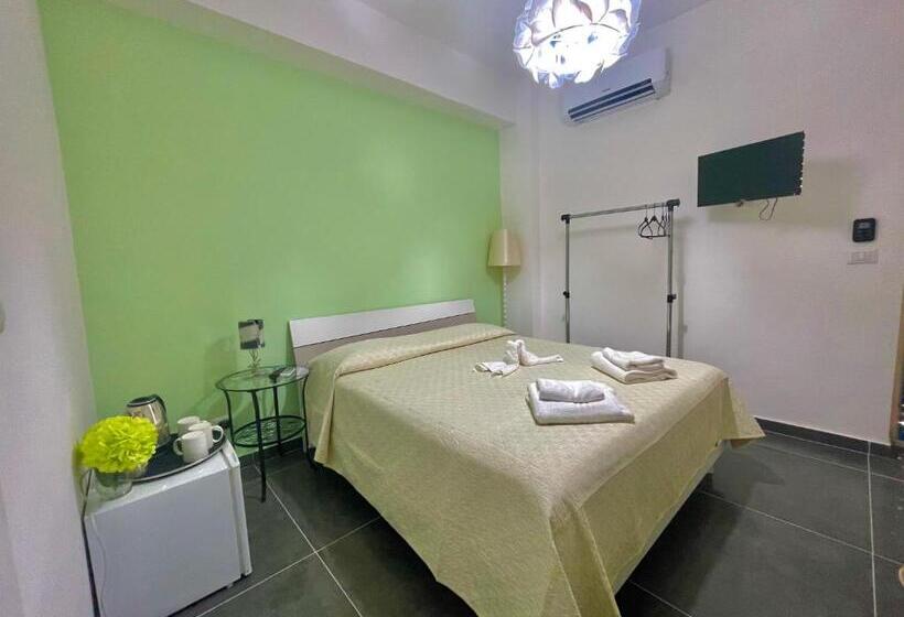 اتاق استاندارد با بالکن, B&b La Fenice