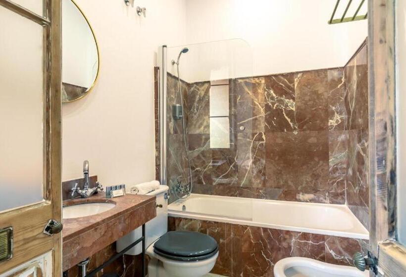 スタンダードトリプルルーム, Catedral Suites Jerez