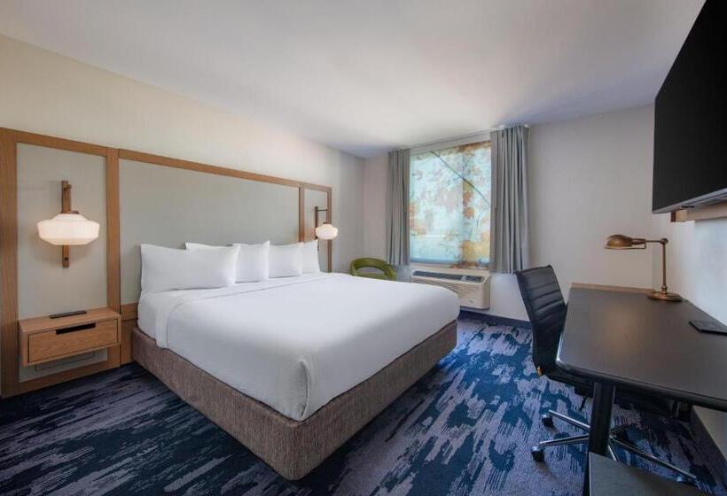 Номер Стандарт Кровать Кинг Адаптированный для Инвалидов, Fairfield Inn By Marriott Jfk Airport