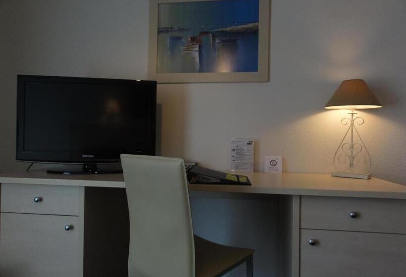 Номер Комфорт, Hôtel Princess