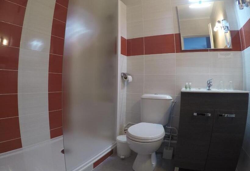 Номер Стандарт с Балконом, Hôtel Princess