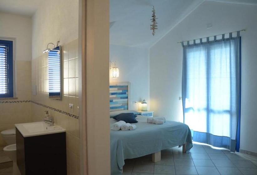 غرفة قياسية مزوَّدة بشُرفة, B&b Elianto