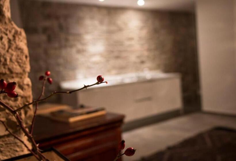 Номер Стандарт, Residenza La Corte Assisi