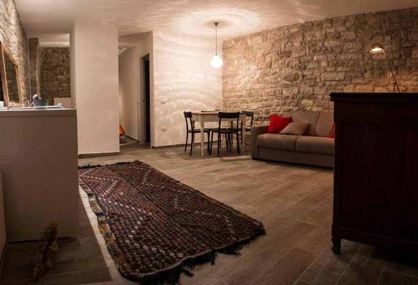 Номер Стандарт, Residenza La Corte Assisi