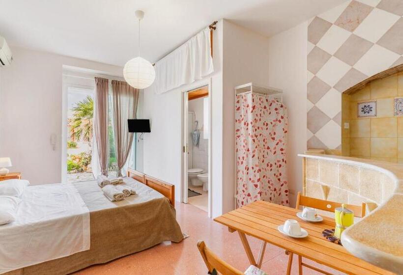 带大床的标准间, B&b Marchese