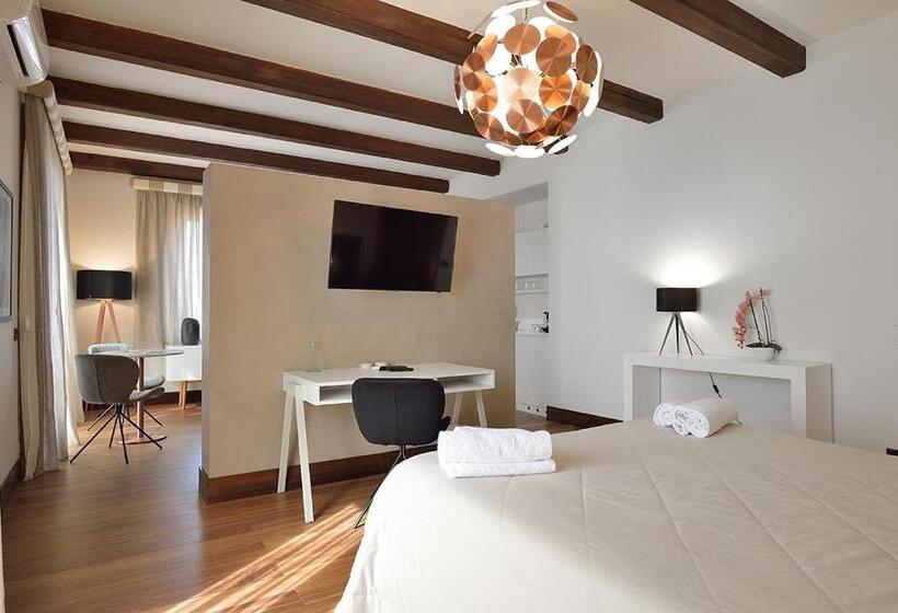 Люкс с Террасой, Casarealia