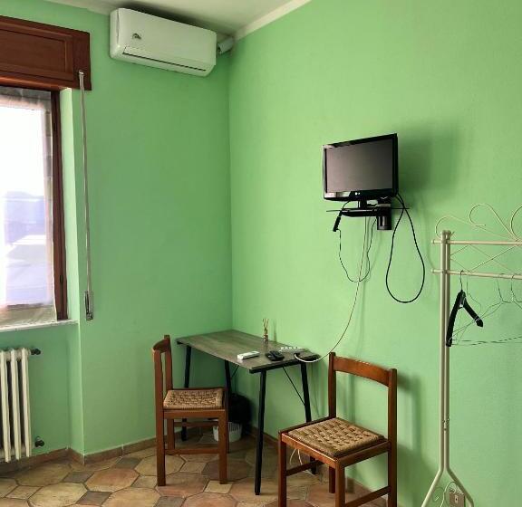 标准间, Casa T Bed And Breakfast & Home Restaurant Di Tacchino Simone