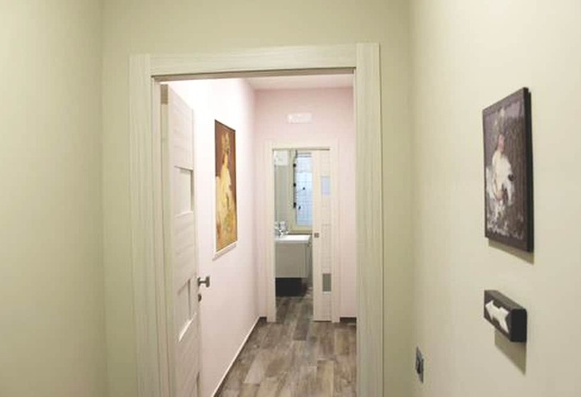 شقة أساسية غرفة واحدة, Villa Magiola