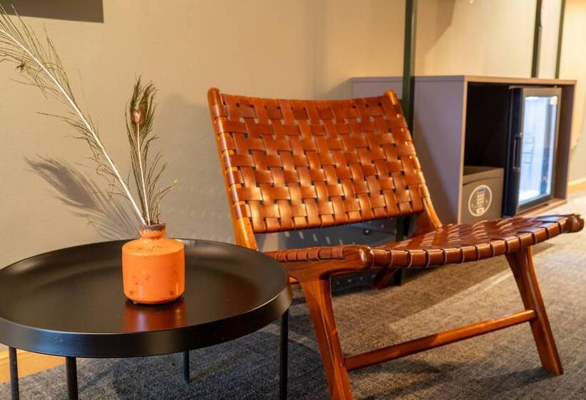 اتاق استاندارد سه نفره, Spar Hotel Gårda