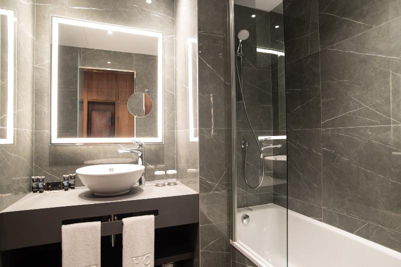 اتاق استاندارد یک نفره, Spar Hotel Gårda