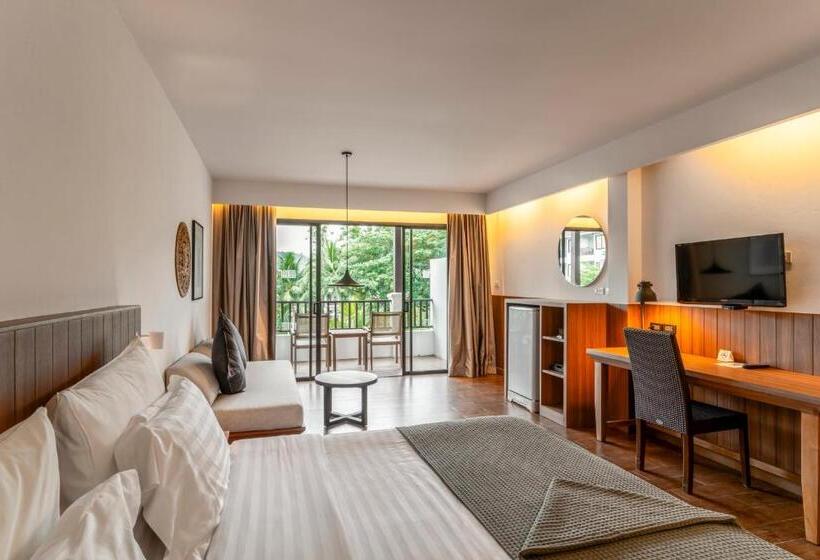 풀장 전망 디럭스 룸, Sunprime Kamala Beach