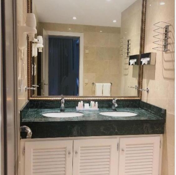 Президентский Люкс, Boutique Hotel B51