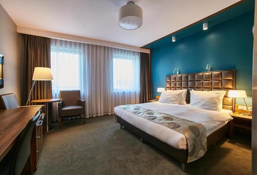 Standard Værelse King Size Seng, Holiday Inn Krakow City Centre, An Ihg