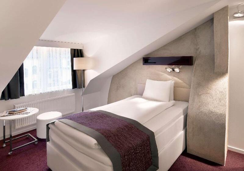 Chambre Supérieure Vue Ville, Minerva