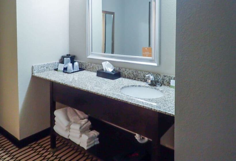 スイート, Bwi Suites