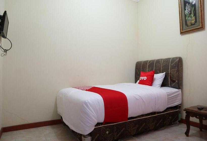 Номер Стандарт Индивидуальный, Reddoorz Syariah At D Rizs Homestay