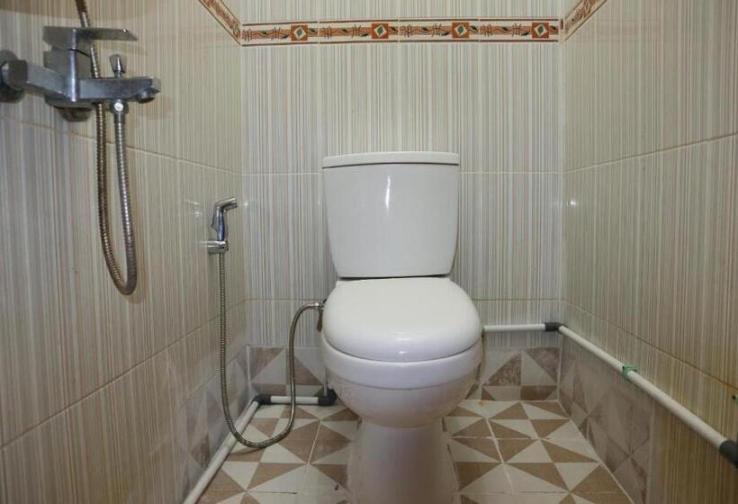 Pokój Standard, Reddoorz Syariah At D Rizs Homestay