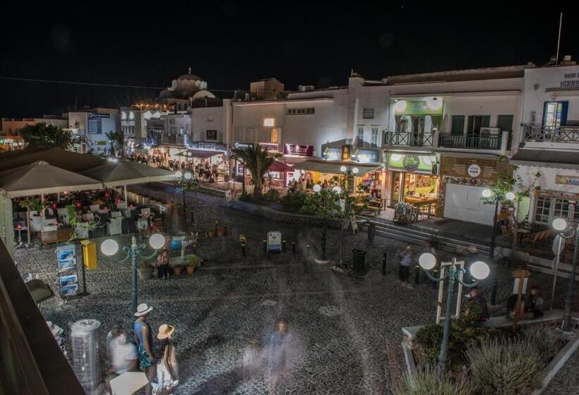 디럭스 룸 도시 전망, Santorini Main Square