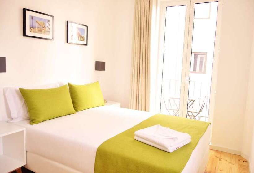 استودیوی استاندارد با چشم‌انداز شهر, Mystay Porto Batalha