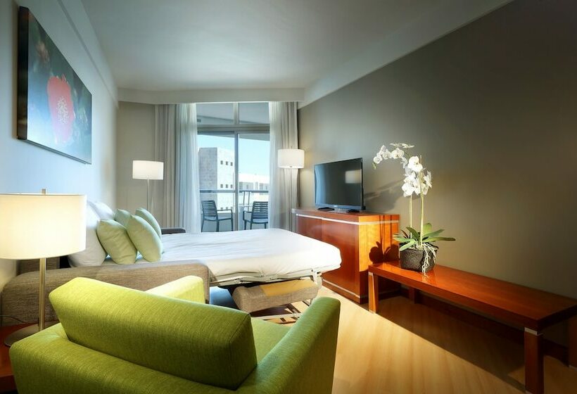 Полулюкс, Eurostars Las Salinas
