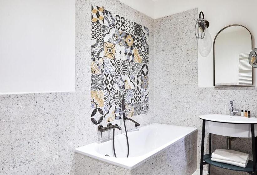 Люкс Кровать Кинг, Indigo Venice   Sant Elena, An Ihg