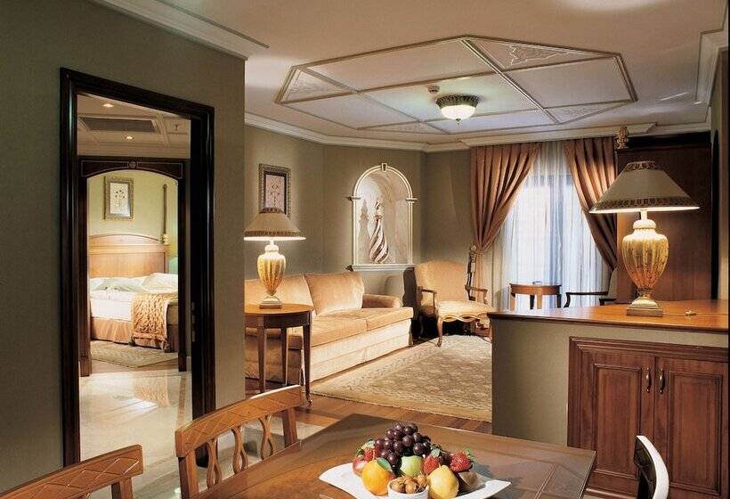 スイート（家族用）, The Central Palace Taksim