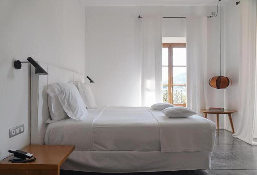 Полулюкс, Son Brull Hotel & Spa