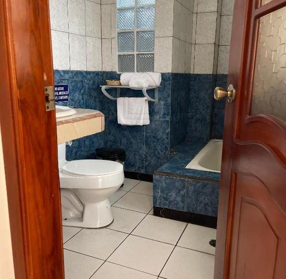 Номер Стандарт Индивидуальный, House Center