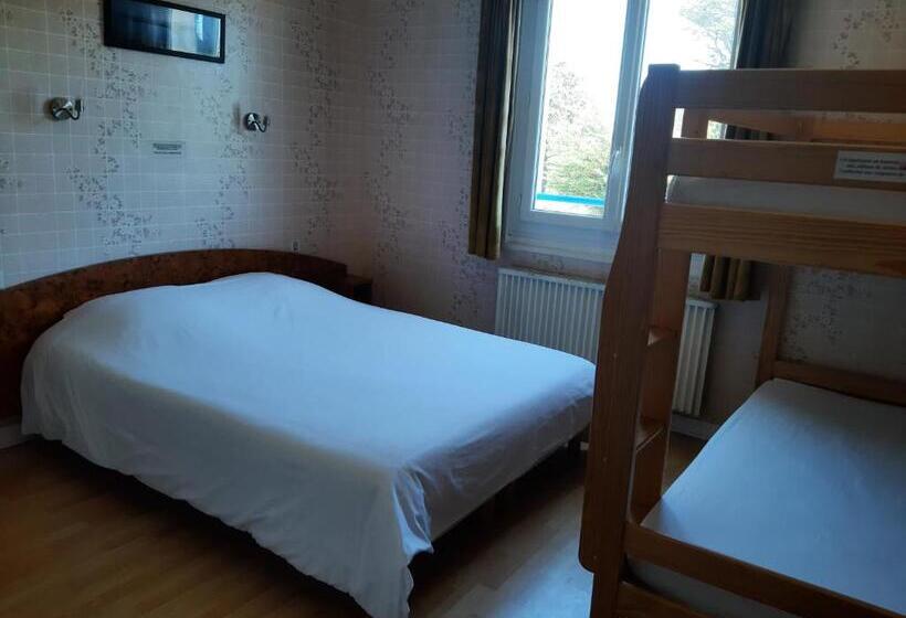 Номер Стандарт Вид на Сад, Home Des Pins Sarl