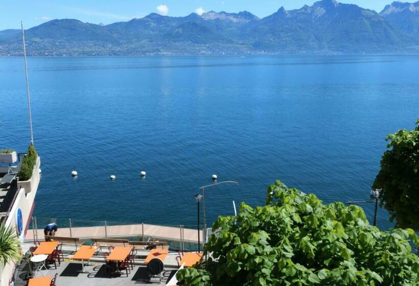 Номер Стандарт Вид на Озеро, Le Rivage