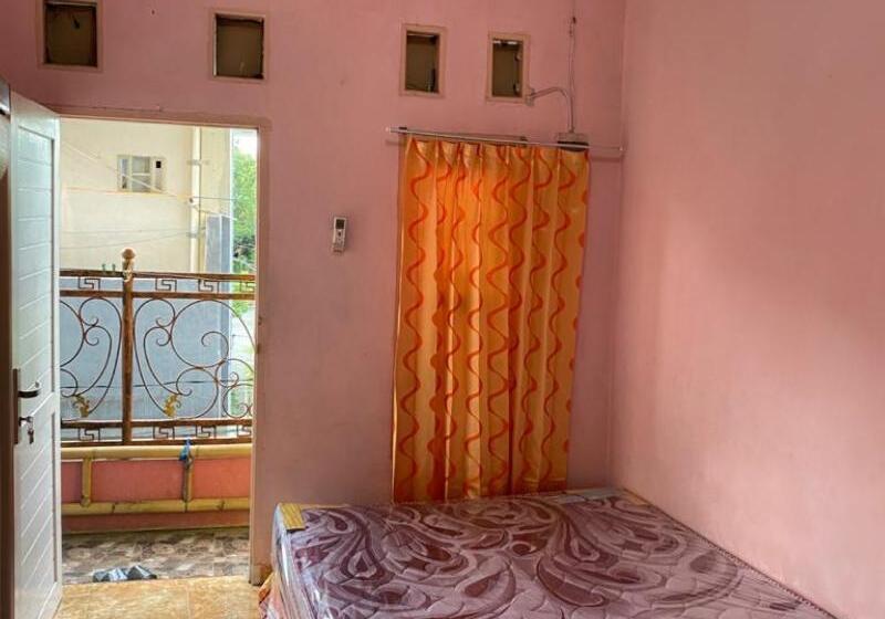 غرفة ديلوكس, Homestay Lestari Makassar