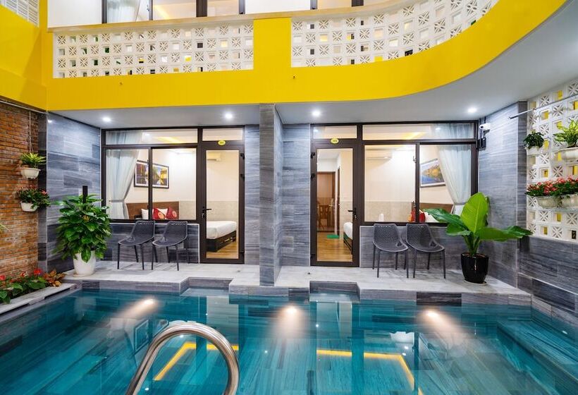 اتاق لوکس با چشم‌انداز استخر, The Lit Villa Hoi An
