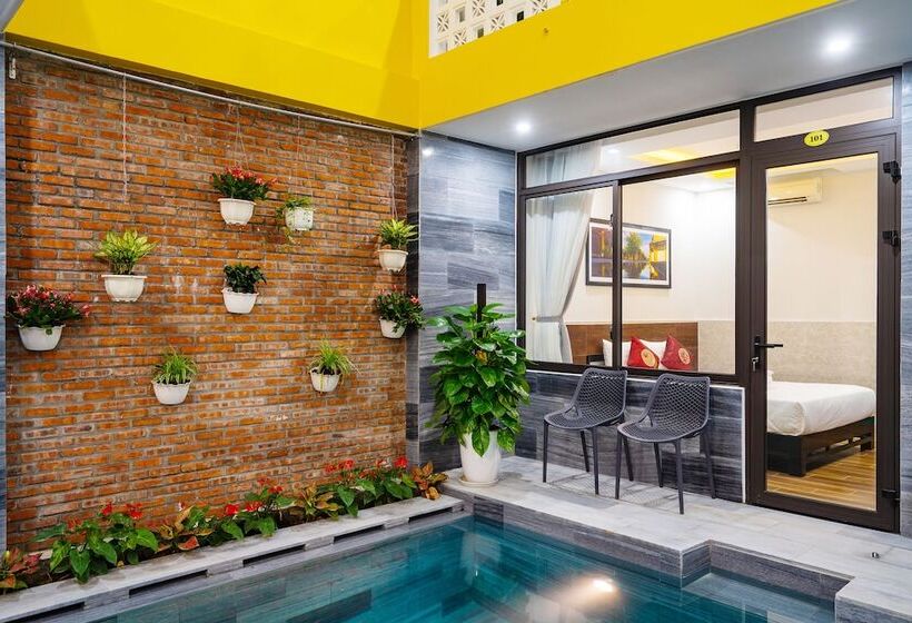 اتاق لوکس با چشم‌انداز استخر, The Lit Villa Hoi An