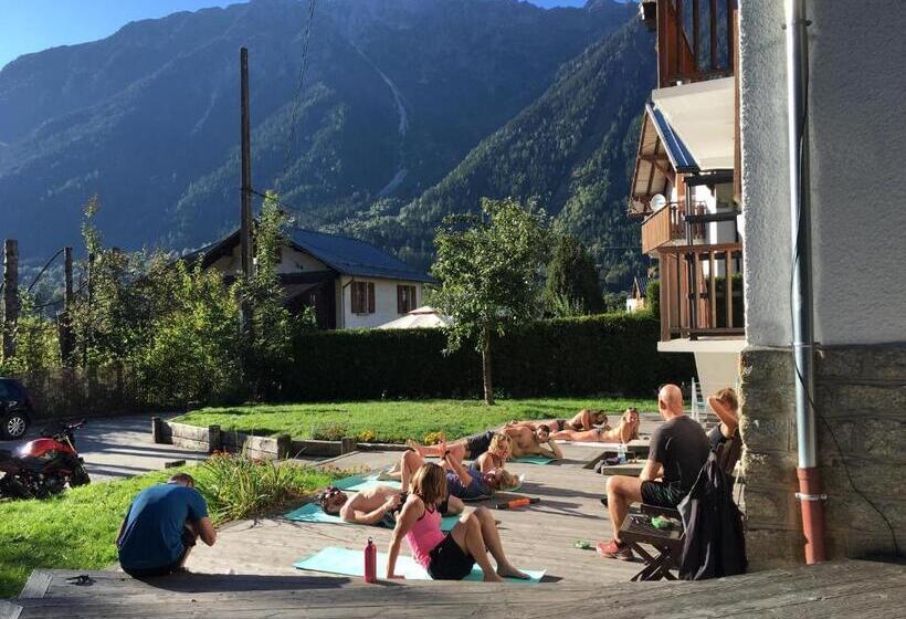 Шале Superior 1 Спальня, The Castle, 10 Bedroom Chalet, Chamonix Centre