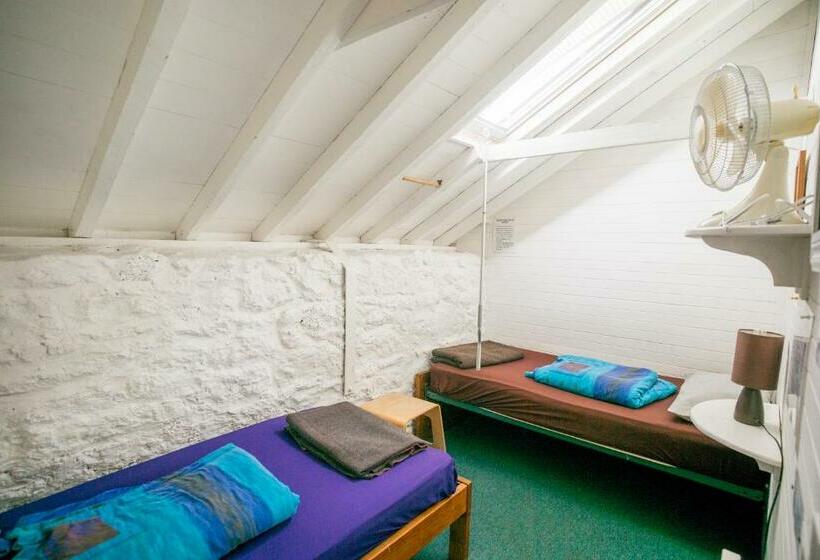 Номер Economy с общей ванной комнатой, Port Fairy Yha