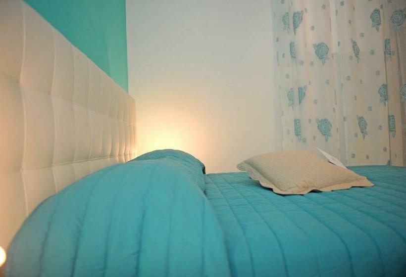 Номер Economy, L Isola Del Postino Rooms