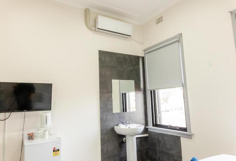 스탠다드 룸 킹사이즈 침대, Exchange Hotel Goulburn
